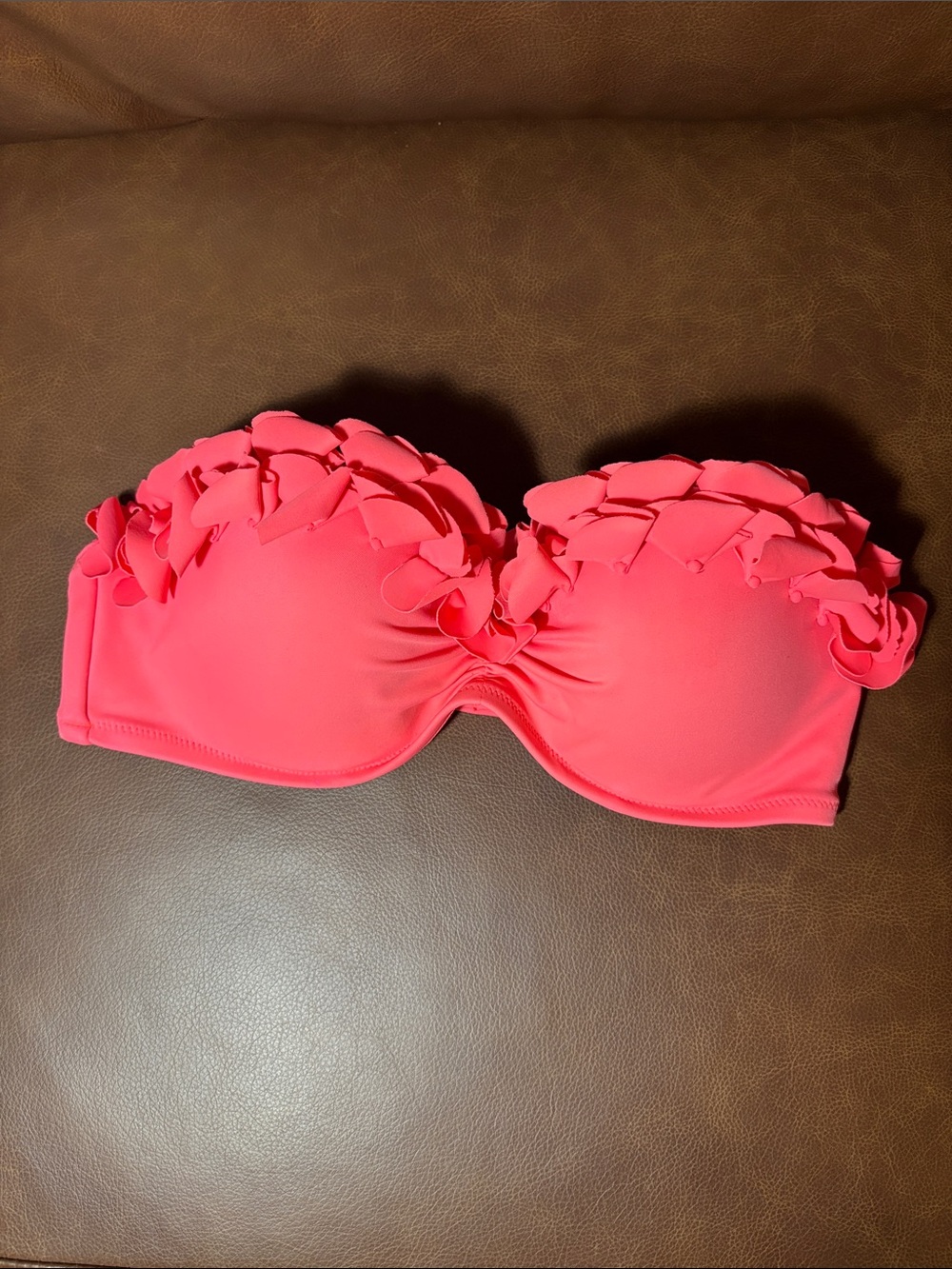 Victoria's Secret Coral Pink Ruffle Bandeau Bikini Set 34C Top Med Bottoms - Picture 6 of 8